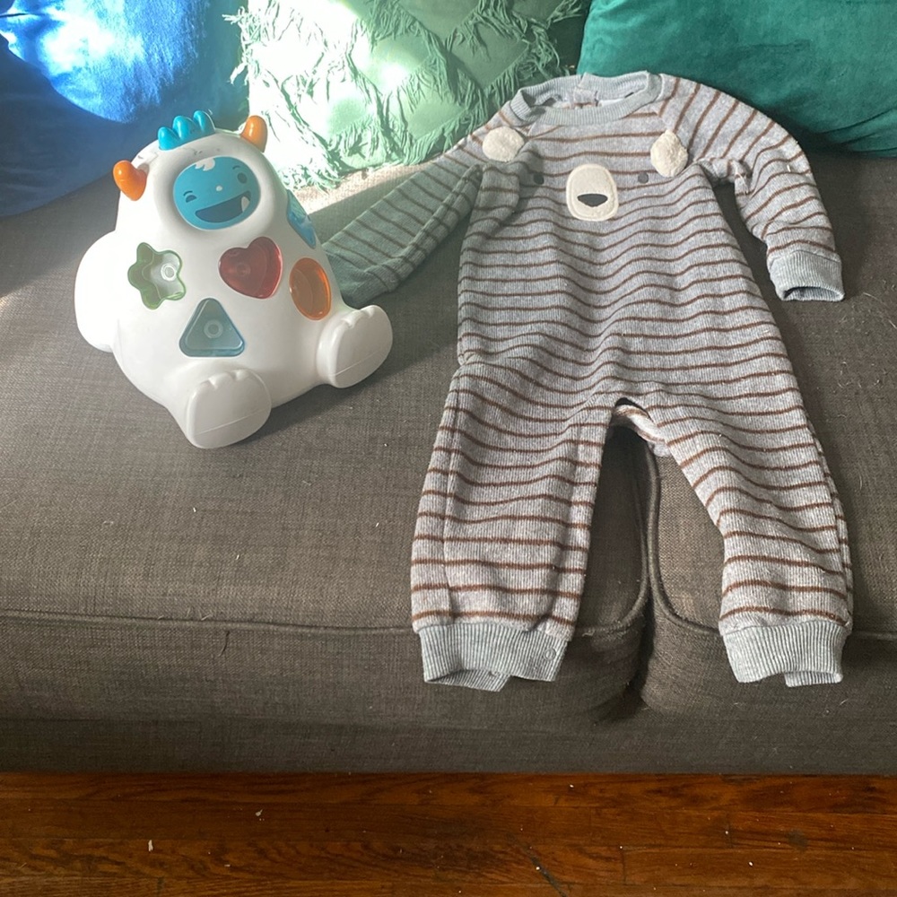 Carter’s bodysuit